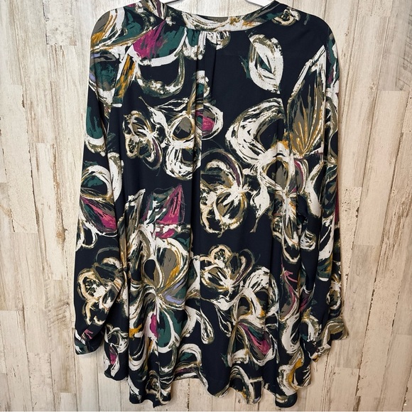 Seven7 Melissa McCarthy Blue Long Sleeve Floral With Front Pockets Tunic 3X - Picture 10 of 16